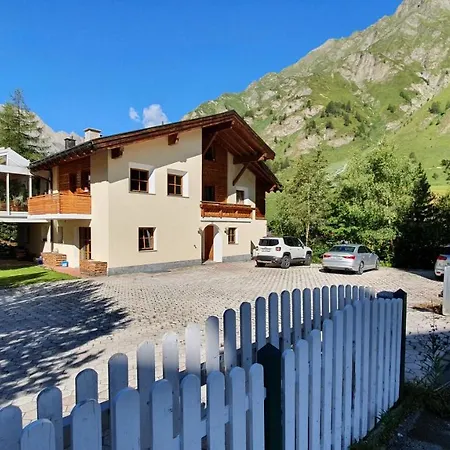 Chasa Fadrina Samnaun